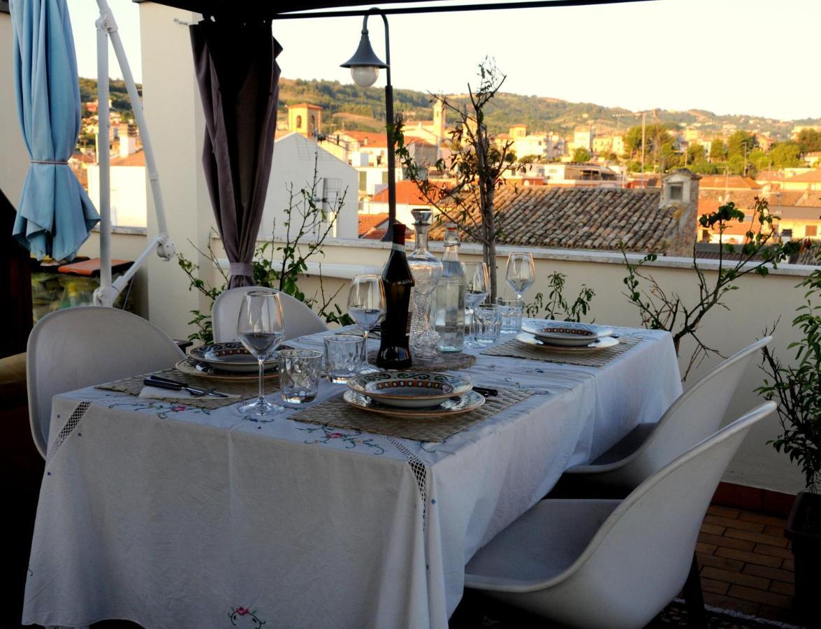 La Casa Di Luna San Benedetto del Tronto Luaran gambar