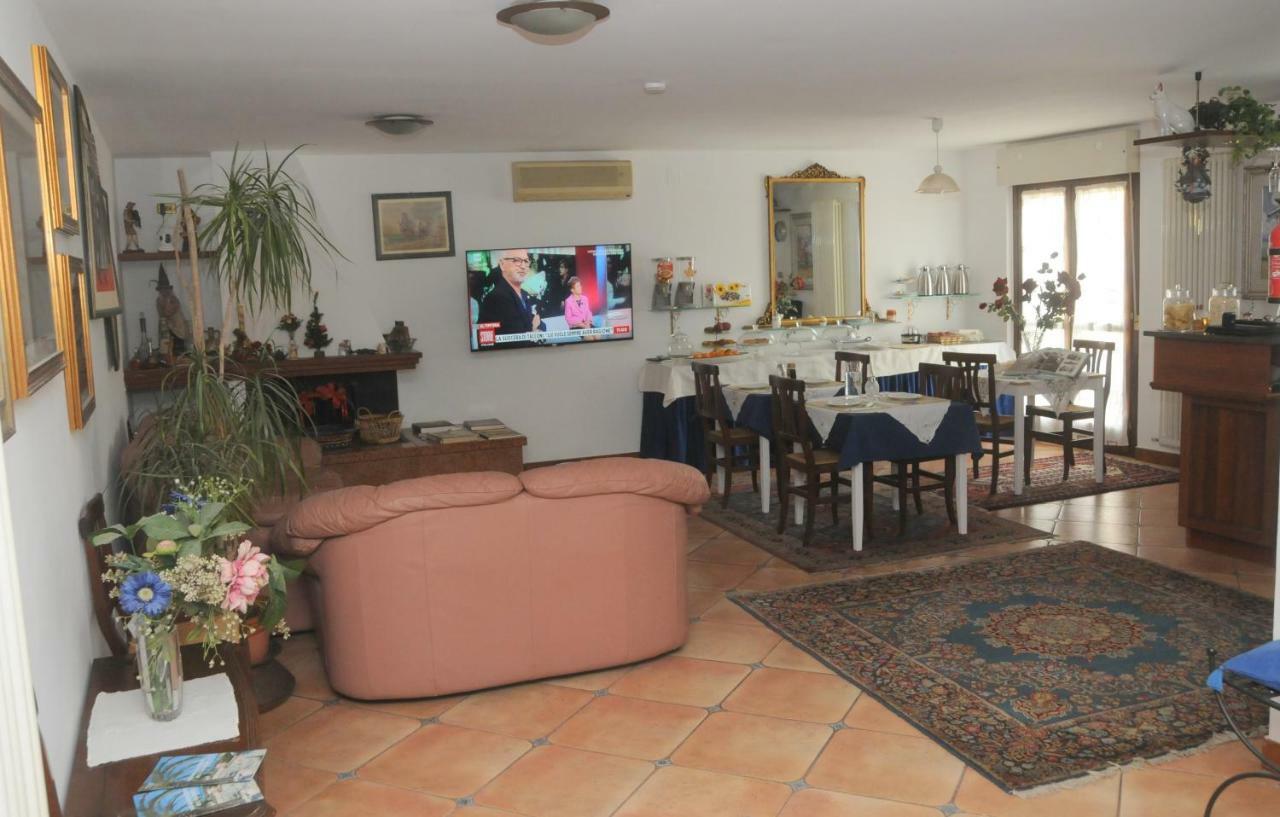 La Casa Di Luna San Benedetto del Tronto Luaran gambar